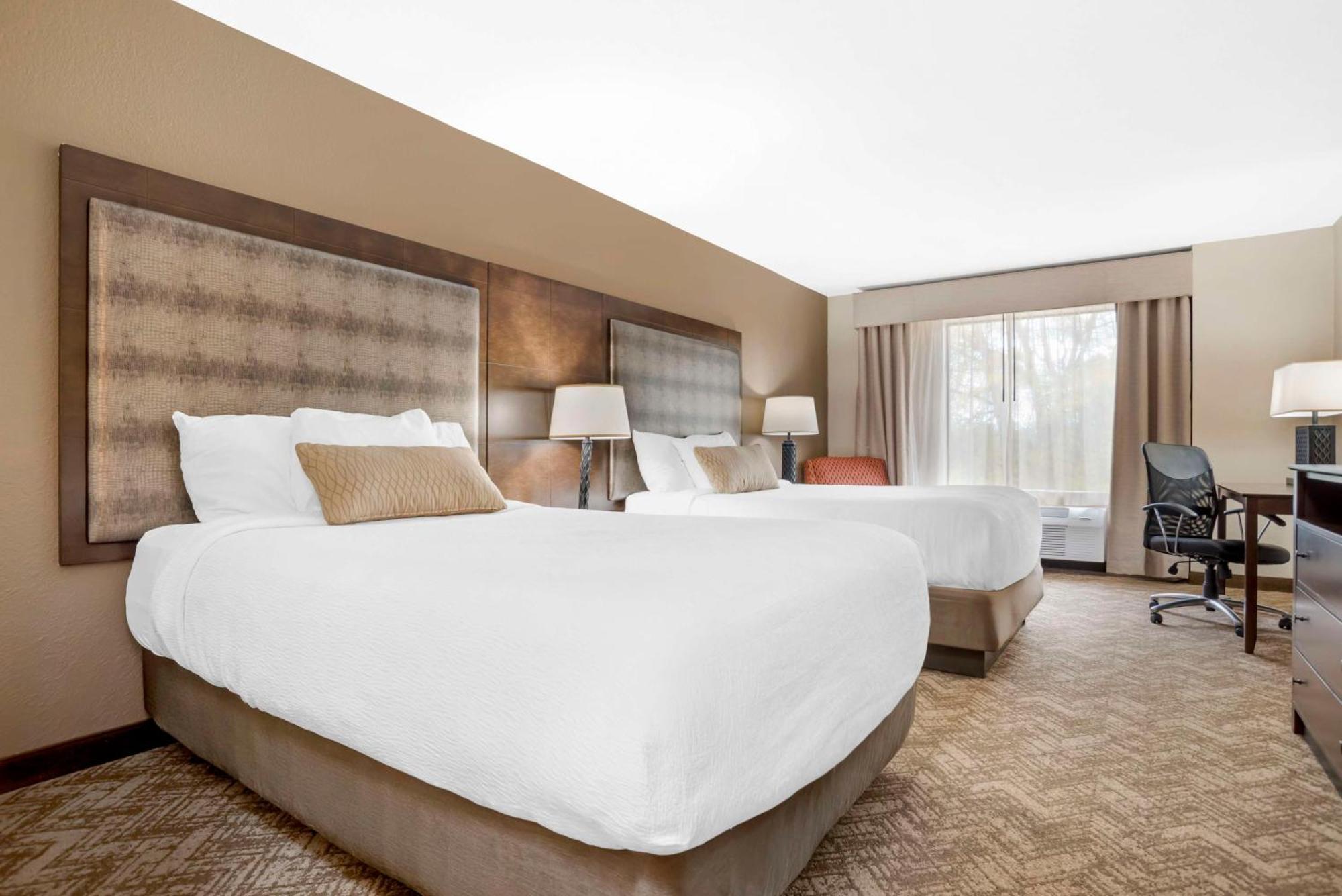 Western Hotel 3*