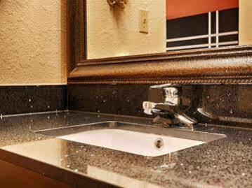Western Hotel 3*